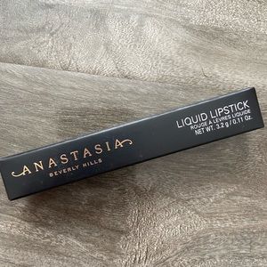ANASTASIA - TRUST ISSUES LIPSTICK
